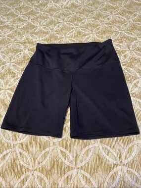 CALIA by Carrie Underwood Black High-Waist Bike Shorts Medium